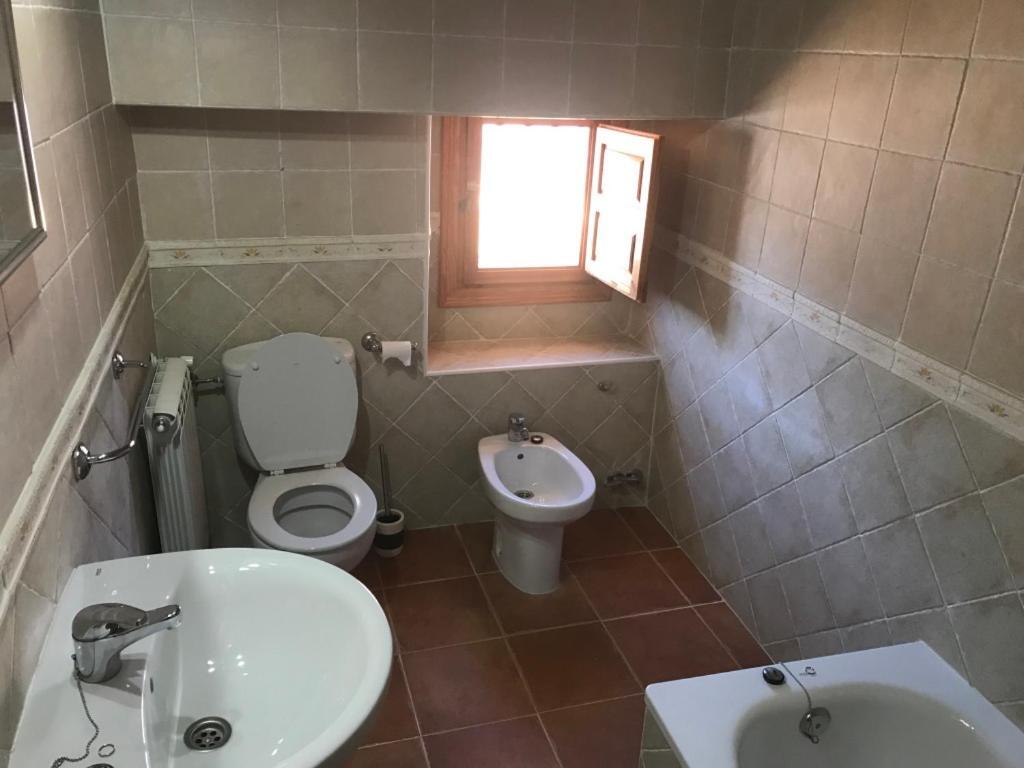 Cortijo El Ciruelo Bed and breakfast